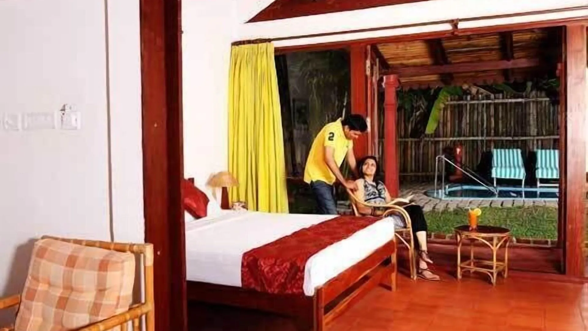 Abad Whispering Palms Hotel Kumarakom 4*,  India