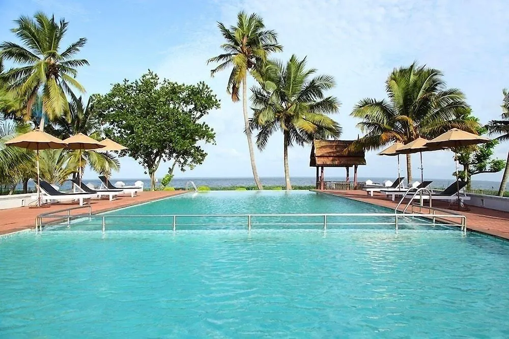 Abad Whispering Palms Hotel Kumarakom India