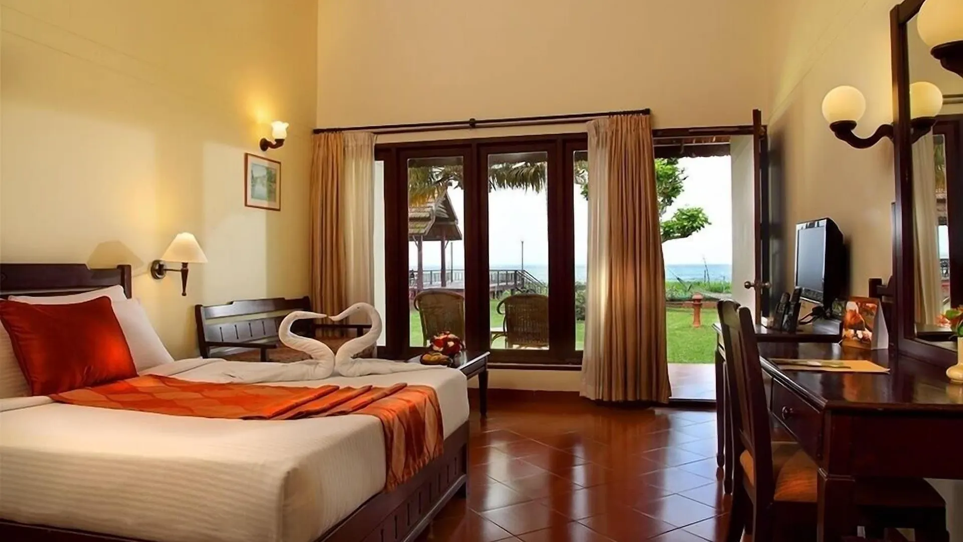 Hotel Abad Whispering Palms à Kumarakom 4*,  Inde