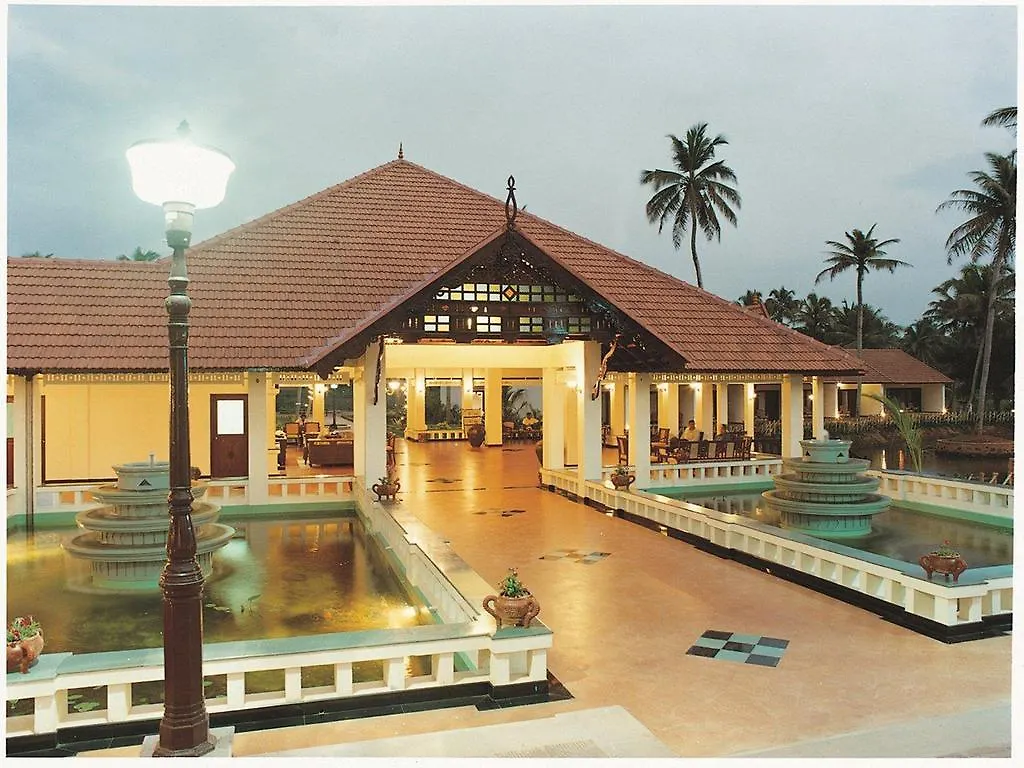 Hotel Abad Whispering Palms à Kumarakom 4*,