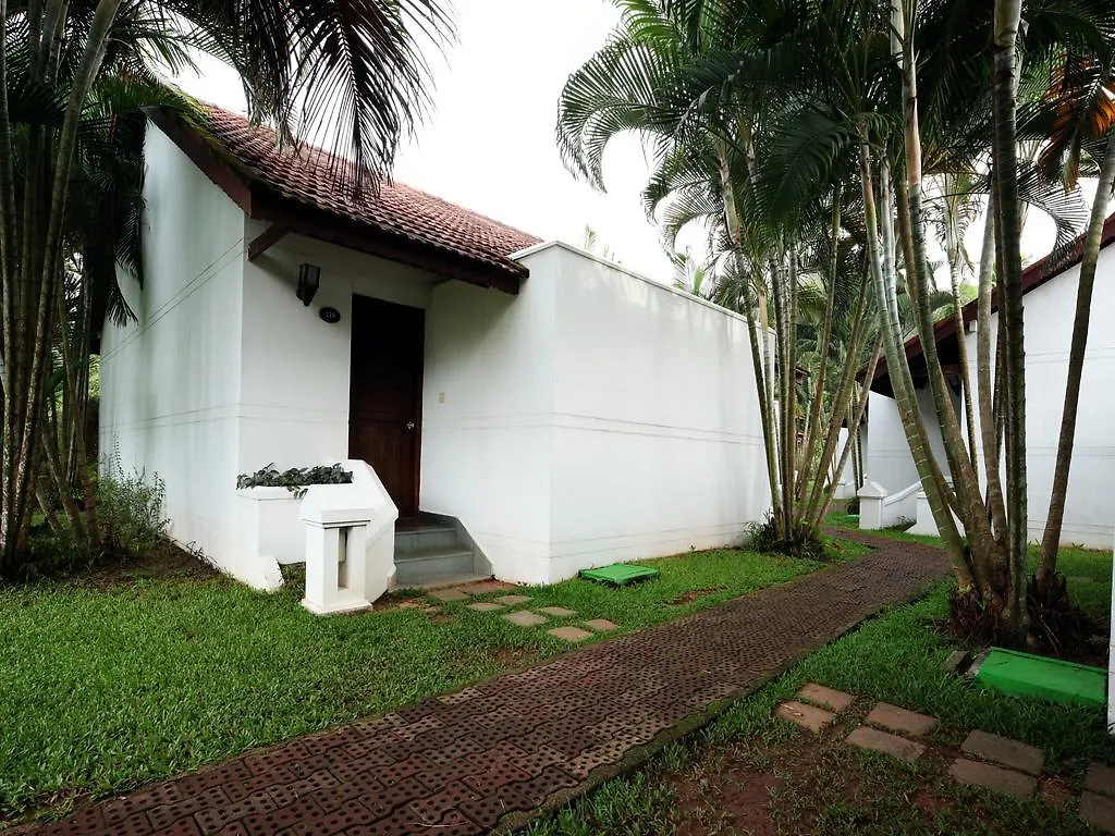 Hotel Abad Whispering Palms à Kumarakom Station touristique
