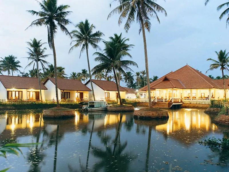 Station touristique Hotel Abad Whispering Palms à Kumarakom